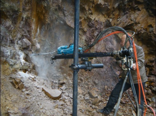 1690947084193956.jpg 1.jpg